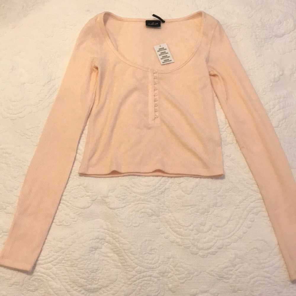 BRAND NEW Urban outfitters button down long sleeve